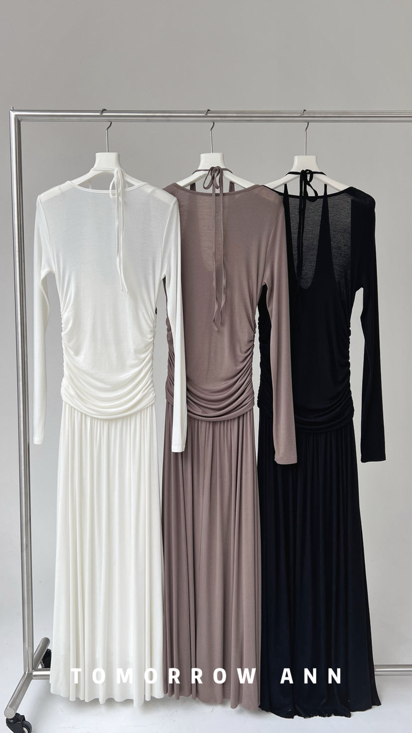 TOMORROW ANN Minimalist Ruched Halter Neck Long Sleeve Maxi Dress