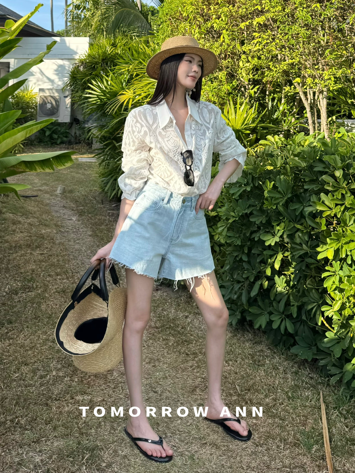 TOMORROW ANN High-Waisted Washed Denim Shorts - Versatile Spring Casual Essentials