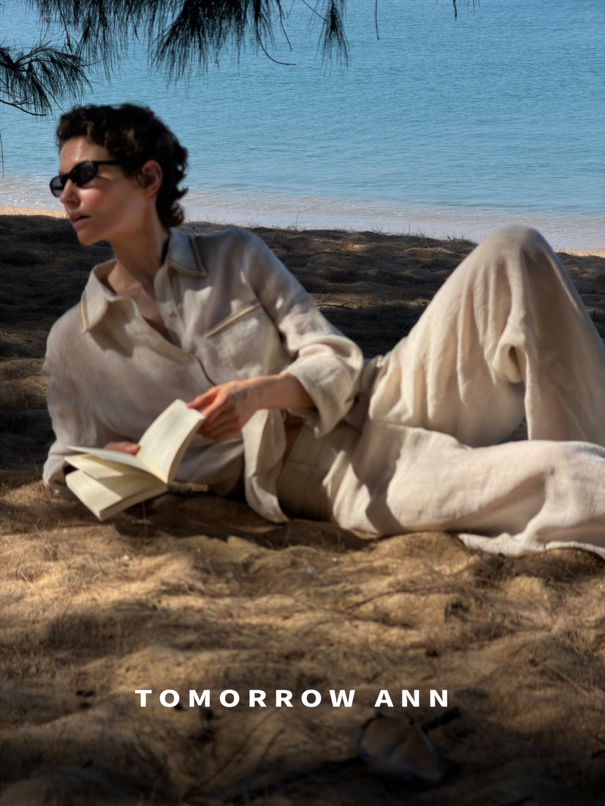 TOMORROW ANN Old Money Aesthetic Quiet Luxury Commuter Shirt - Spring 2026 Collection