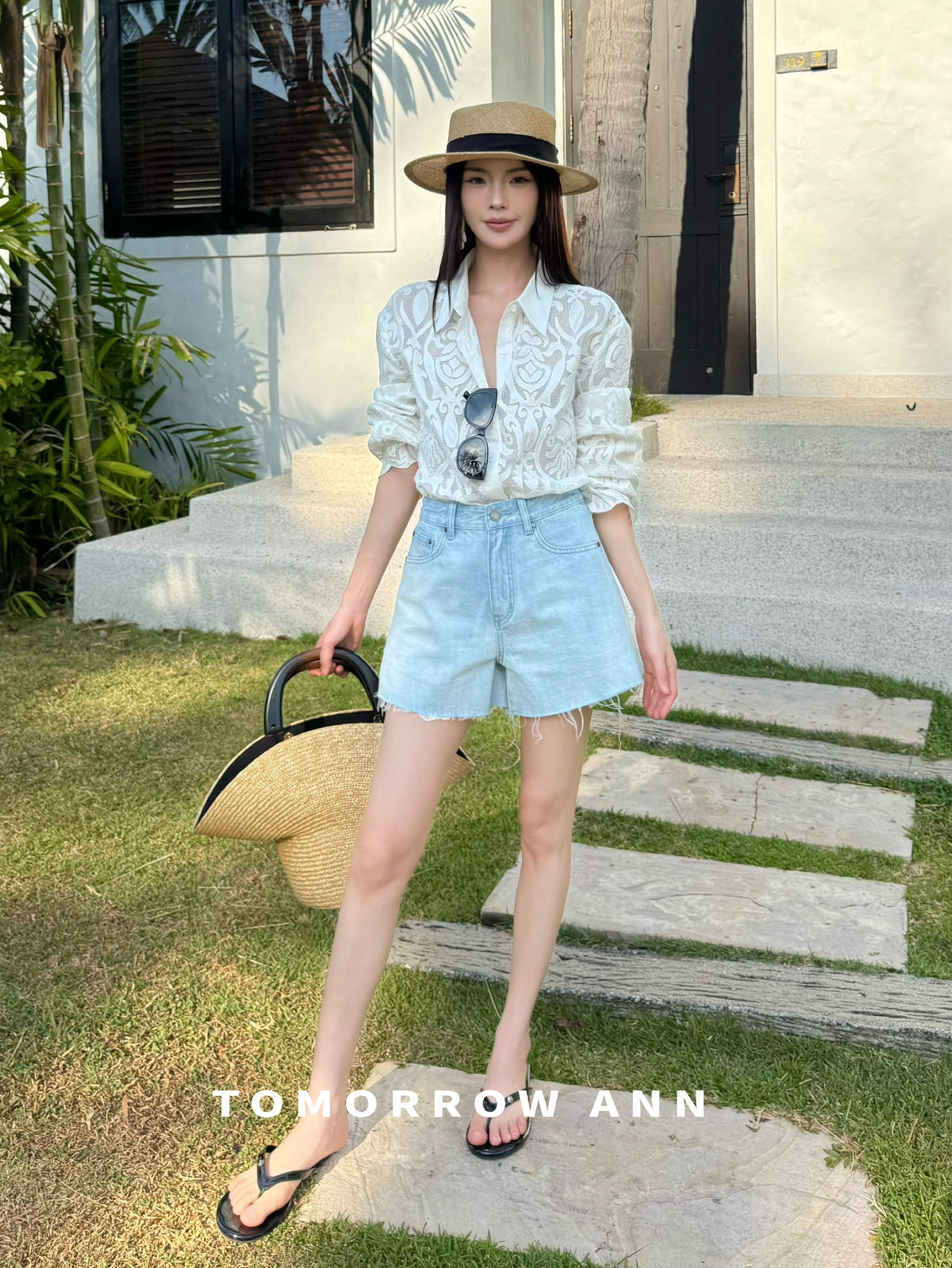 TOMORROW ANN High-Waisted Washed Denim Shorts - Versatile Spring Casual Essentials