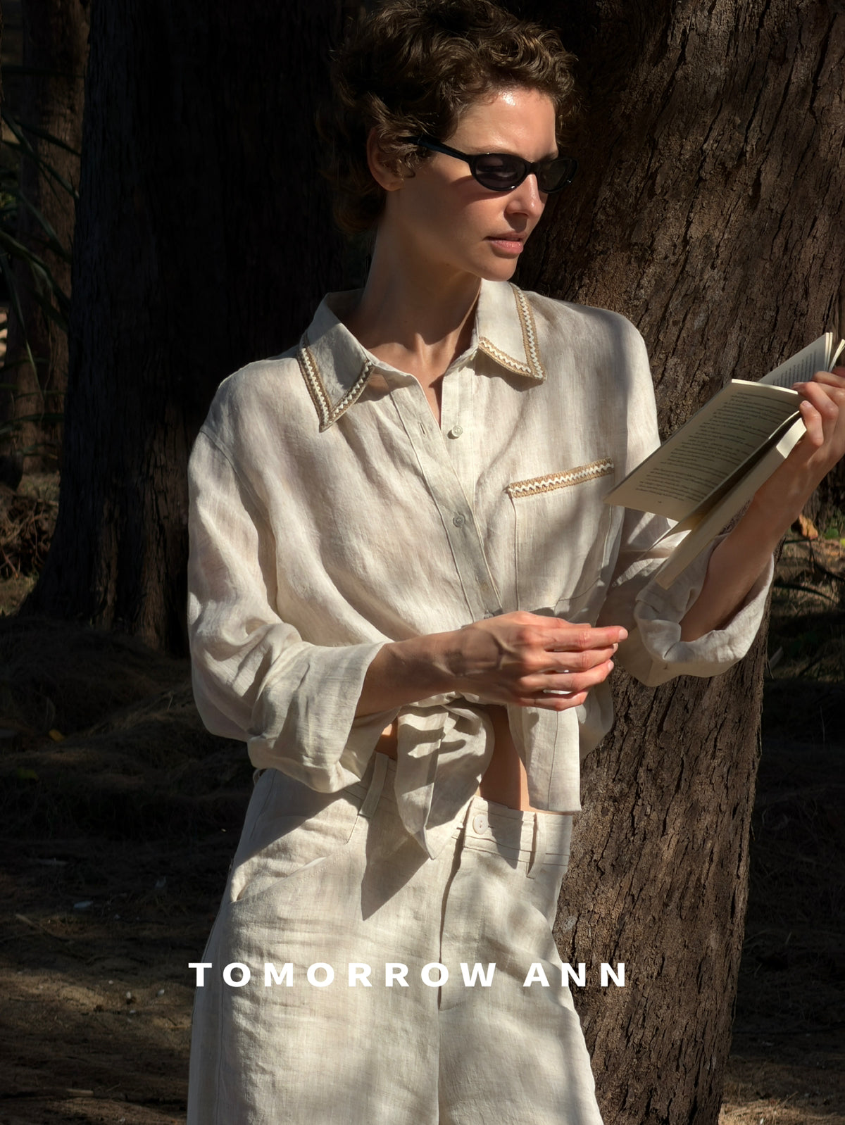 TOMORROW ANN Old Money Aesthetic Quiet Luxury Commuter Shirt - Spring 2026 Collection