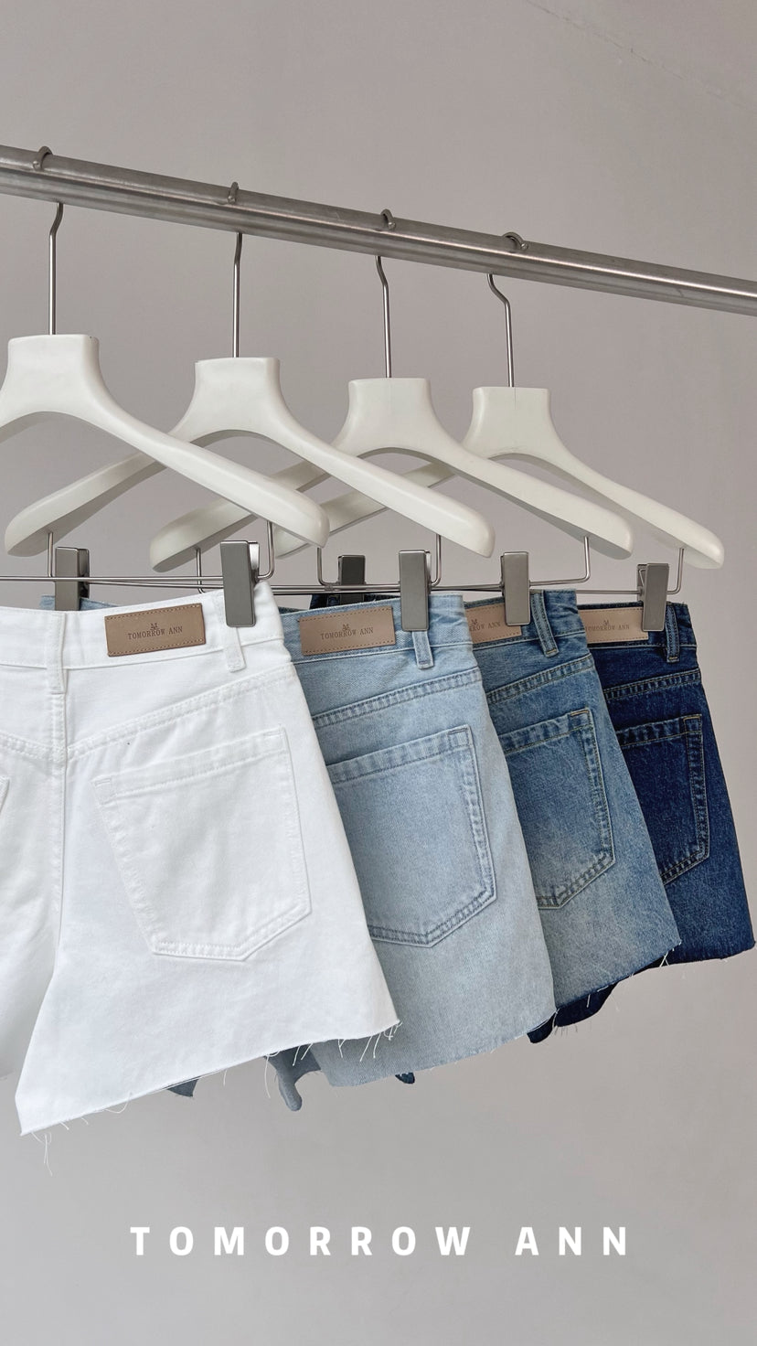TOMORROW ANN High-Waisted Washed Denim Shorts - Versatile Spring Casual Essentials