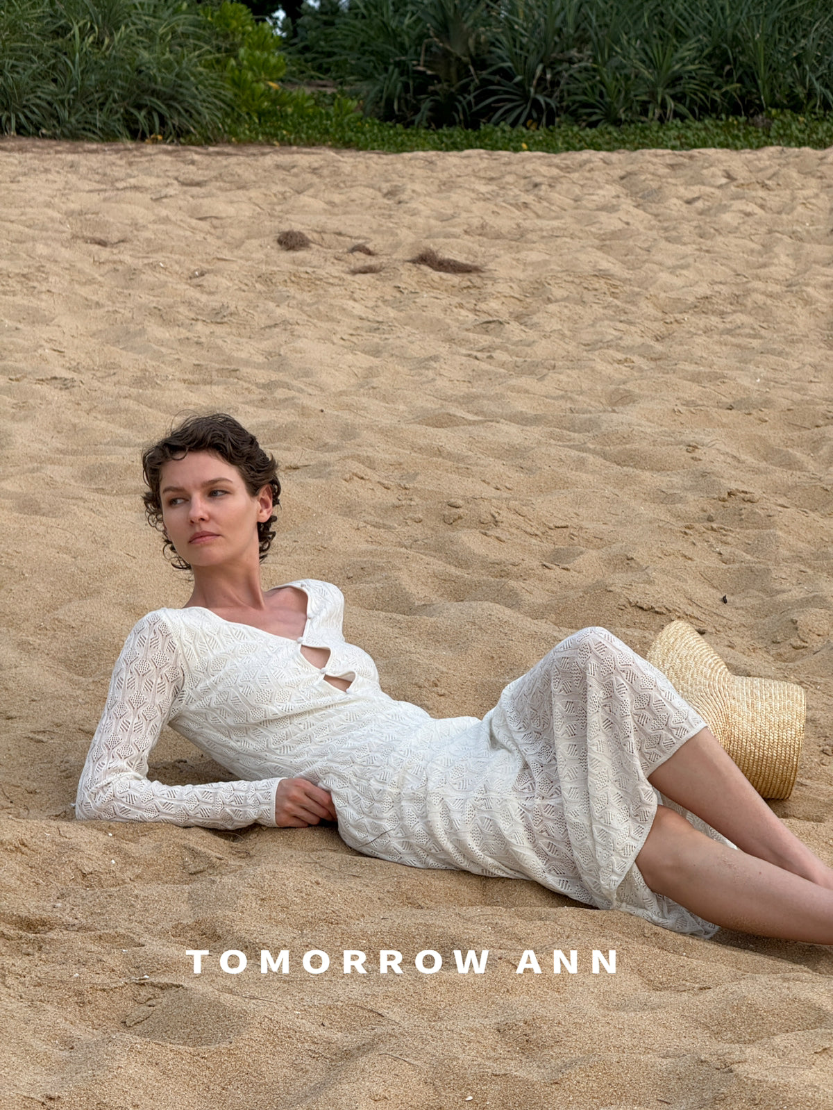 TOMORROW ANN 2026 Early Spring Elegant V-Neck Wool Blend Solid Color Maxi Dress