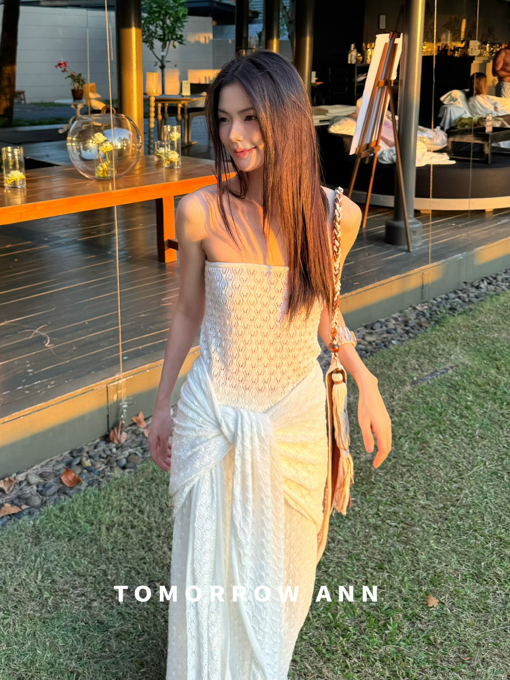 TOMORROW ANN Elegant Designer Fashion Shawl