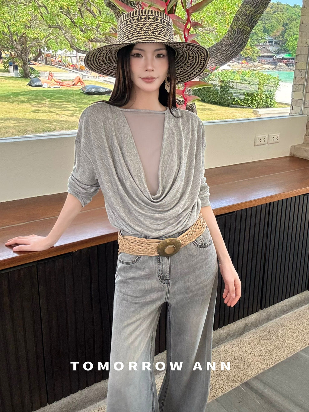 2026 Early Spring! 【TOMORROW ANN】 Elegant Ruched Slim-Fit Fashion Blouse 12626# OZQ