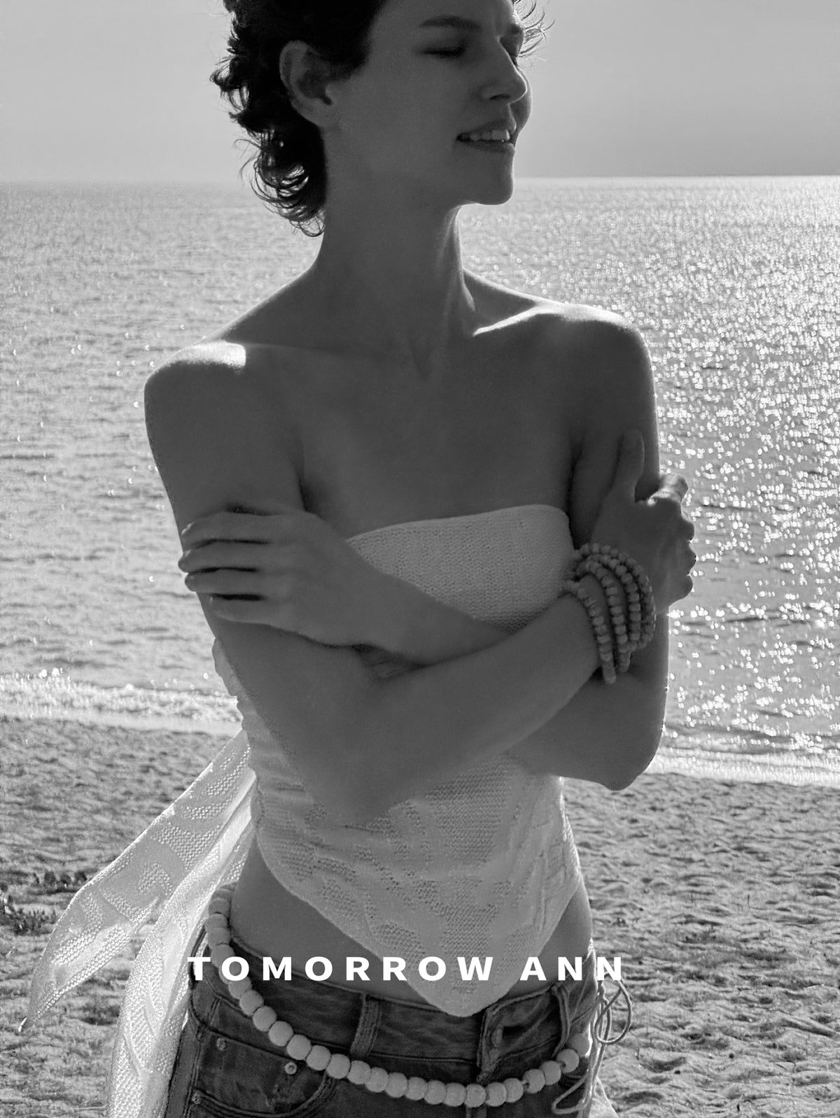 TOMORROW ANN Jacquard Textured Triangle Shawl - Premium Elegant Wrap for Women