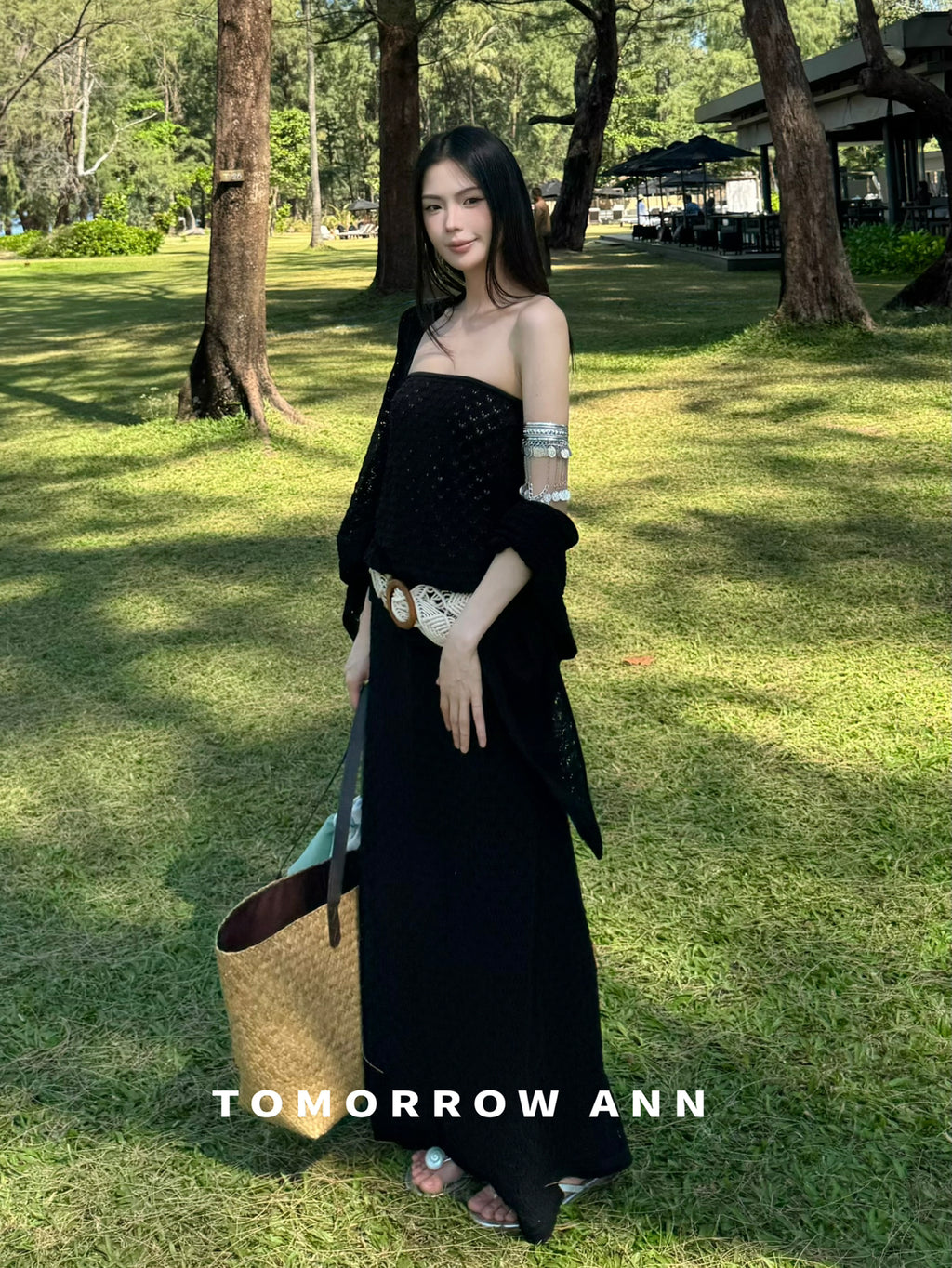 TOMORROW ANN Elegant Designer Fashion Shawl