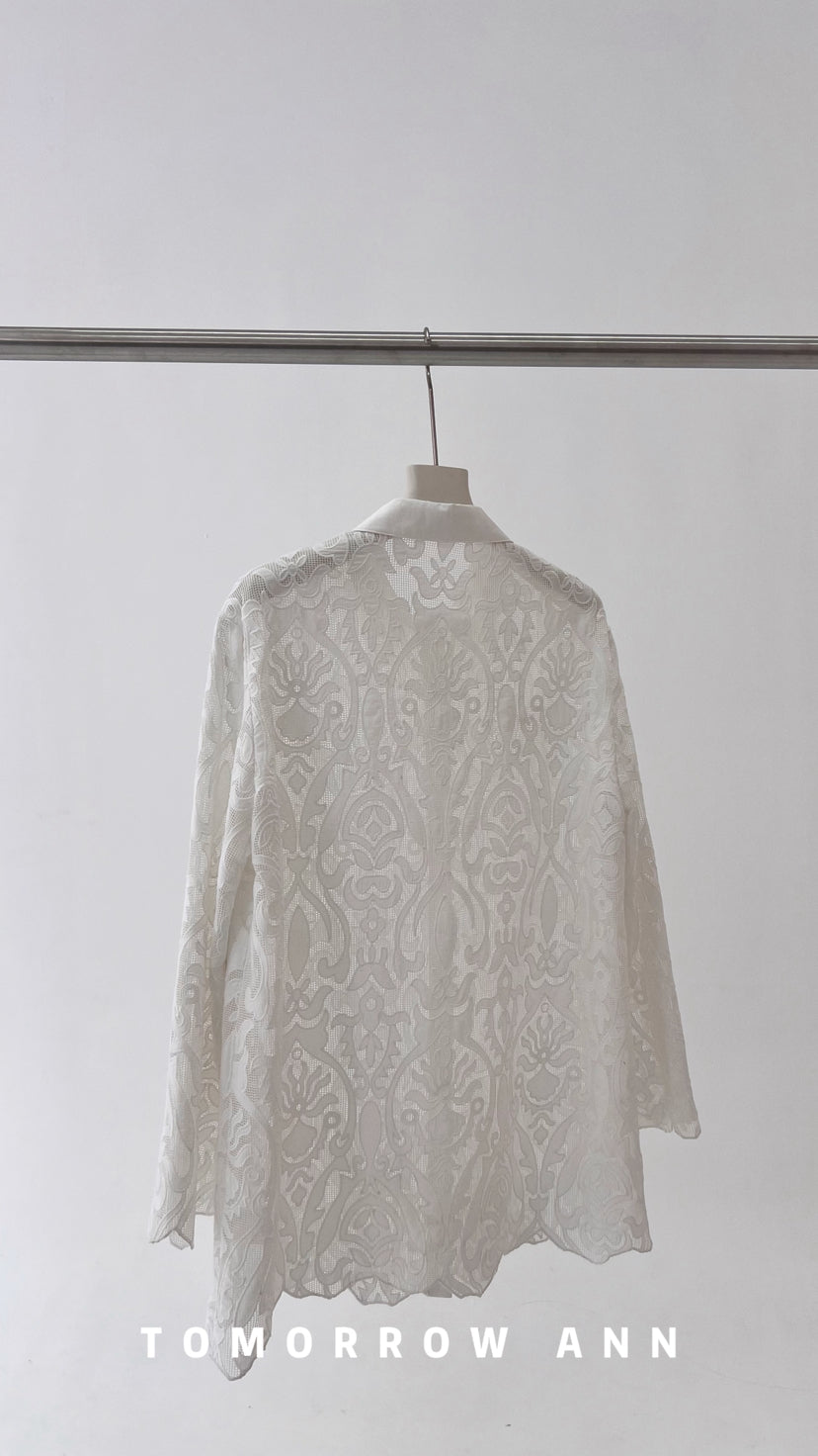 TOMORROW ANN Spring 2026 Elegant Embroidered Vacation Style Versatile Blouse