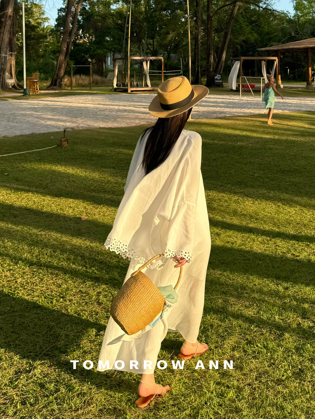 Spring 2026! 【TOMORROW ANN】 Elegant Embroidered Hollow-Out Versatile Blouse 12883# OZQ