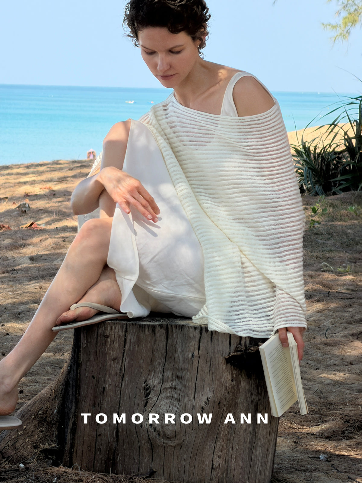 TOMORROW ANN Elegant Loose Fit Fashion Spring Knitwear - Chic Off-the-Shoulder Pullover