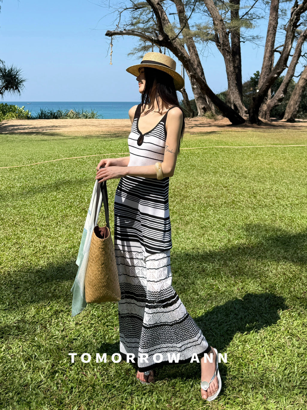 TOMORROW ANN Elegant Striped Casual Sleeveless Tank Maxi Dress - 2026 Early Spring Collection