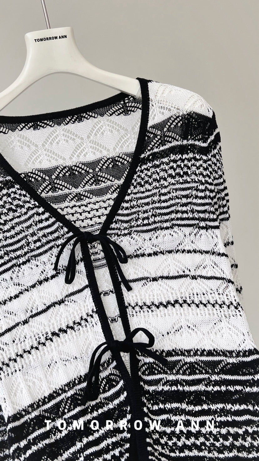 [TOMORROW ANN] Elegant Chic Striped Long Knit Cardigan for Women