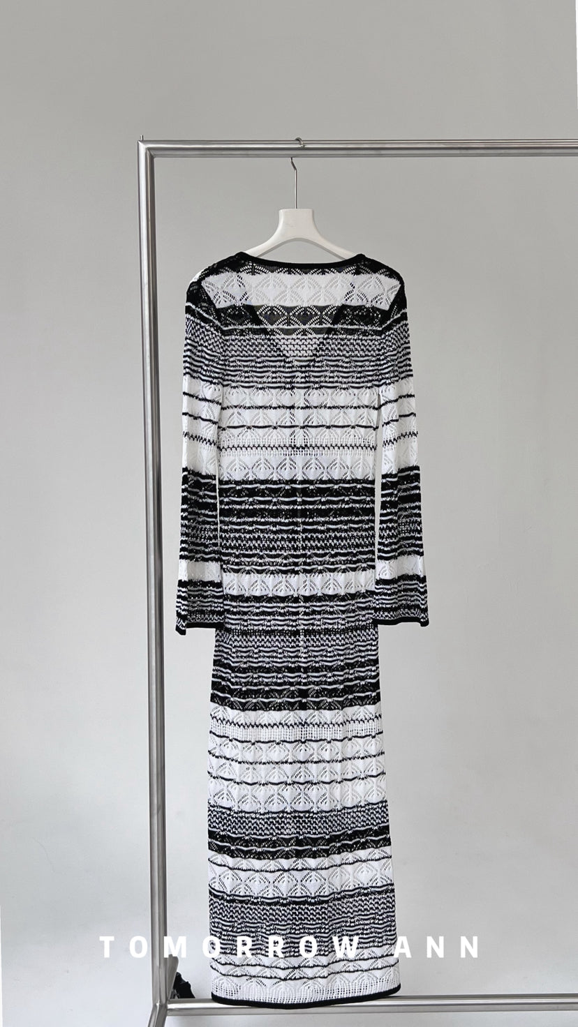 [TOMORROW ANN] Elegant Chic Striped Long Knit Cardigan for Women