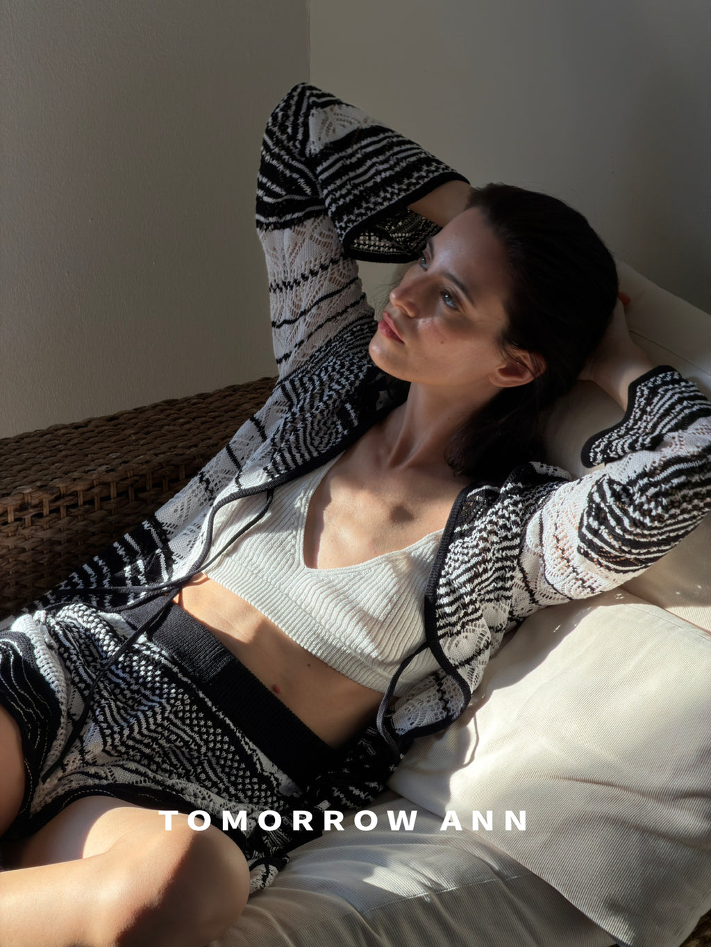 [TOMORROW ANN] Elegant Chic Striped Long Knit Cardigan for Women