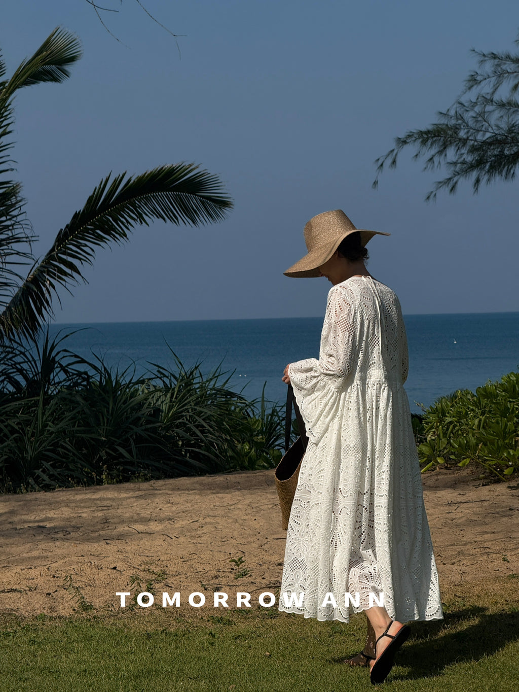 TOMORROW ANN Vintage Hollow-out Crochet V-Neck Maxi Dress - 2026 Early Spring Collection
