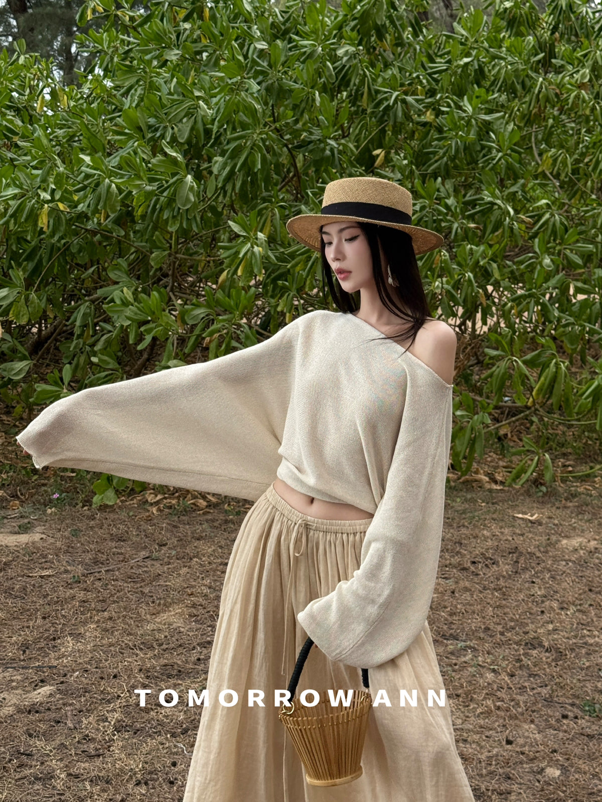 TOMORROW ANN Early Spring Elegant One-Shoulder Slimming Fine-Knit Sweater