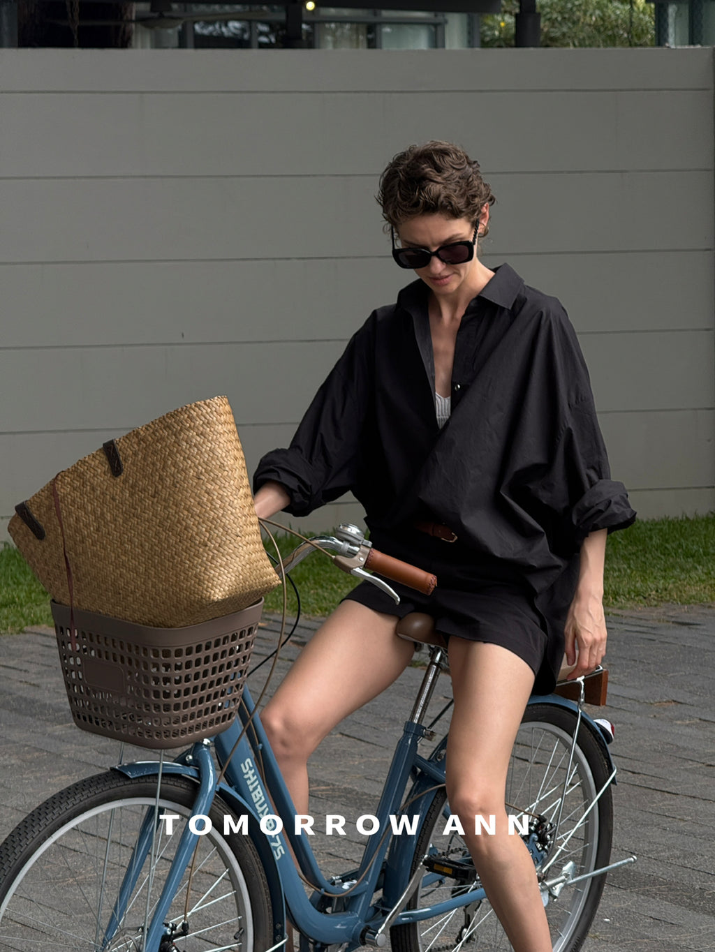 TOMORROW ANN Spring 2026 Minimalist Elegant Loose Fit Versatile Blouse