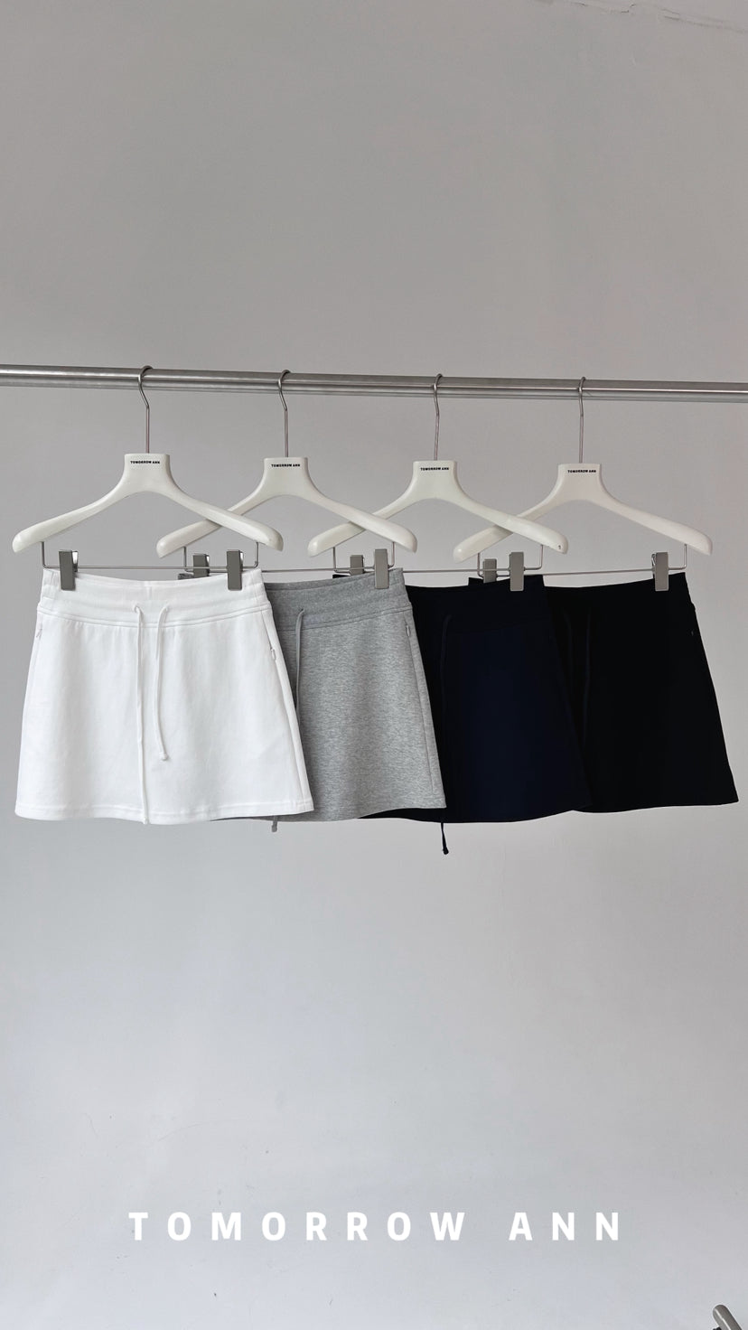 Tomorrow Ann 2026 Early Spring Minimalist Drawstring Solid High Waist A-Line Mini Skirt