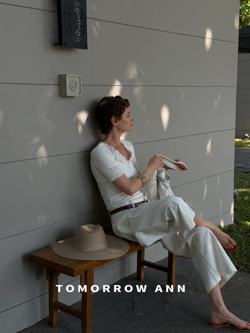 Early Spring 2026! 【TOMORROW ANN】Vintage Lace Patchwork Slimming Knit Top 12895# OZQ