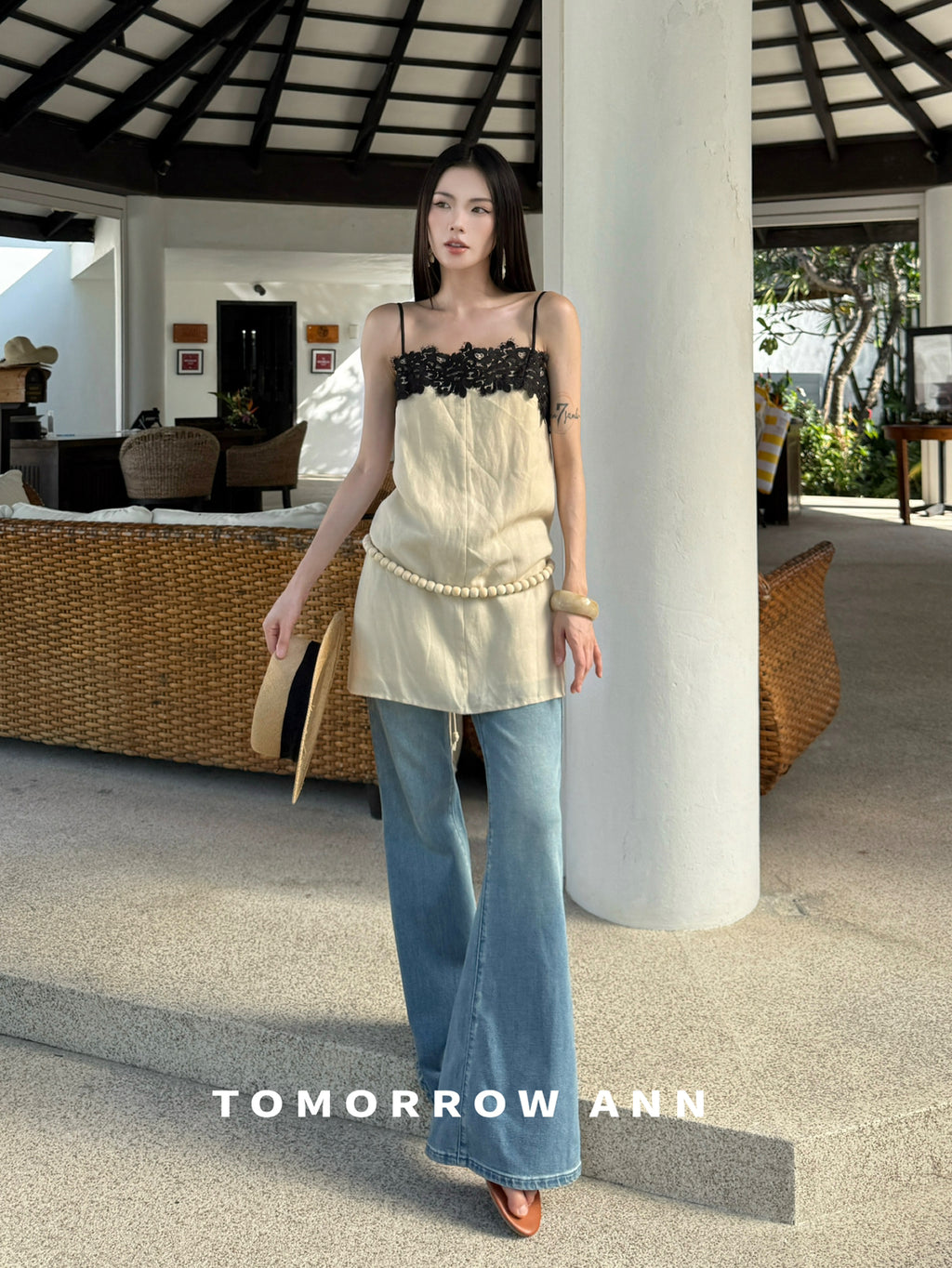 TOMORROW ANN Spring 2026 Minimalist Slim Bootcut Washed Denim Jeans