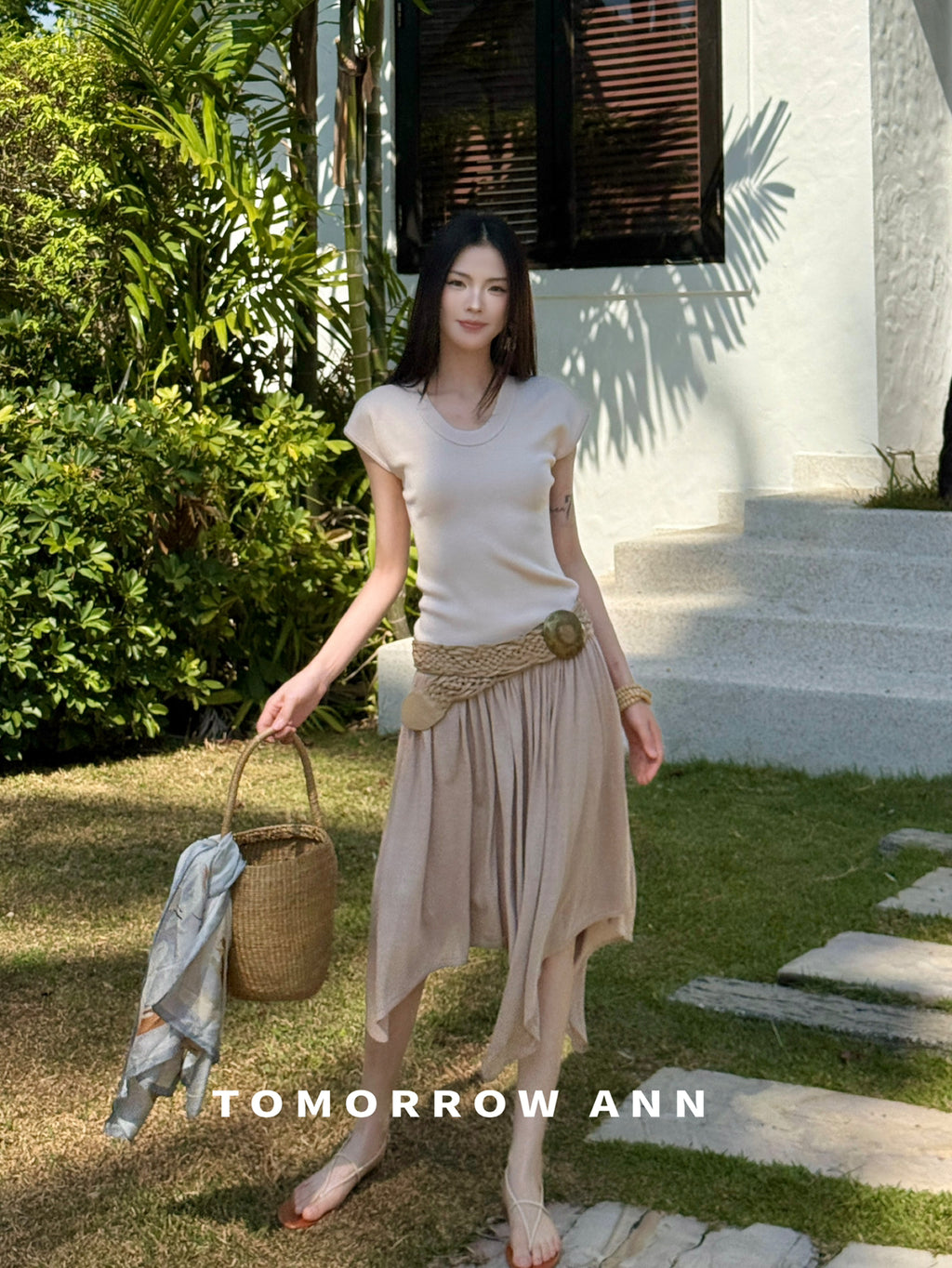 TOMORROW ANN Spring Elegant U-Neck Slim Fit Knit Short Sleeve Top