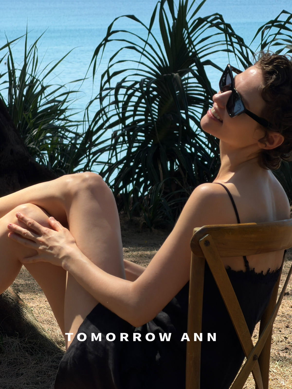 TOMORROW ANN Elegant Lace Trim Camisole - 2026 Spring Collection Chic Sleeveless Top