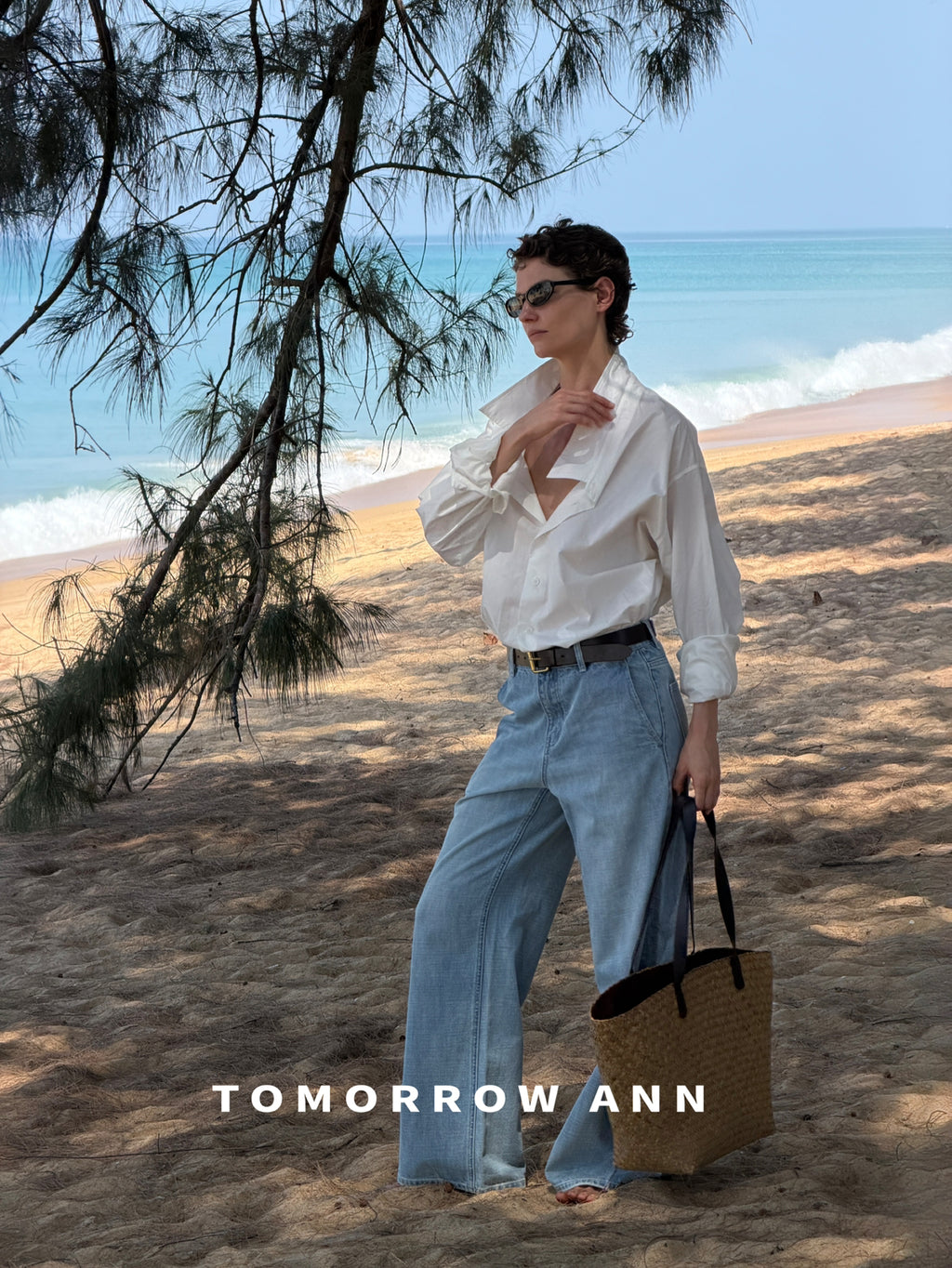 TOMORROW ANN Early Spring 2026 Collection - Classic High-Waist Straight Leg Washed Denim Jeans with Complimentary Belt