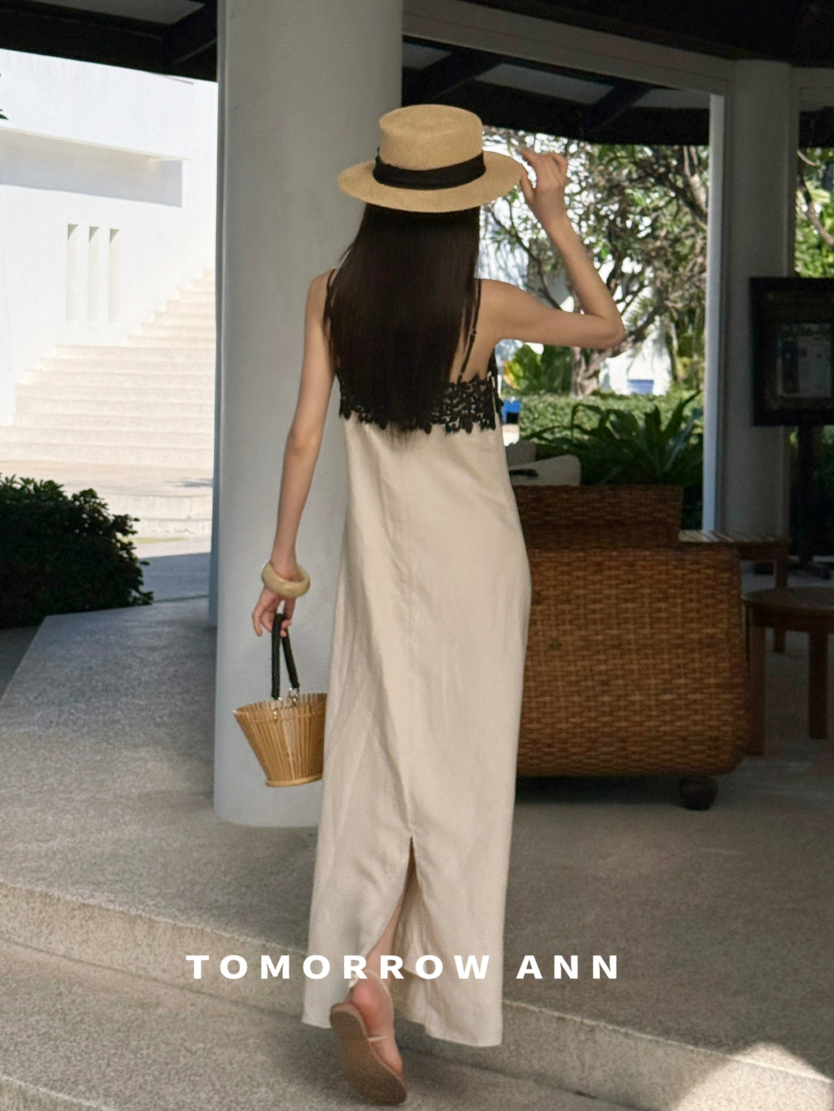 Elegant Lace Patchwork Camisole Maxi Dress - Spring Chic Designer Slip Dress for Dates