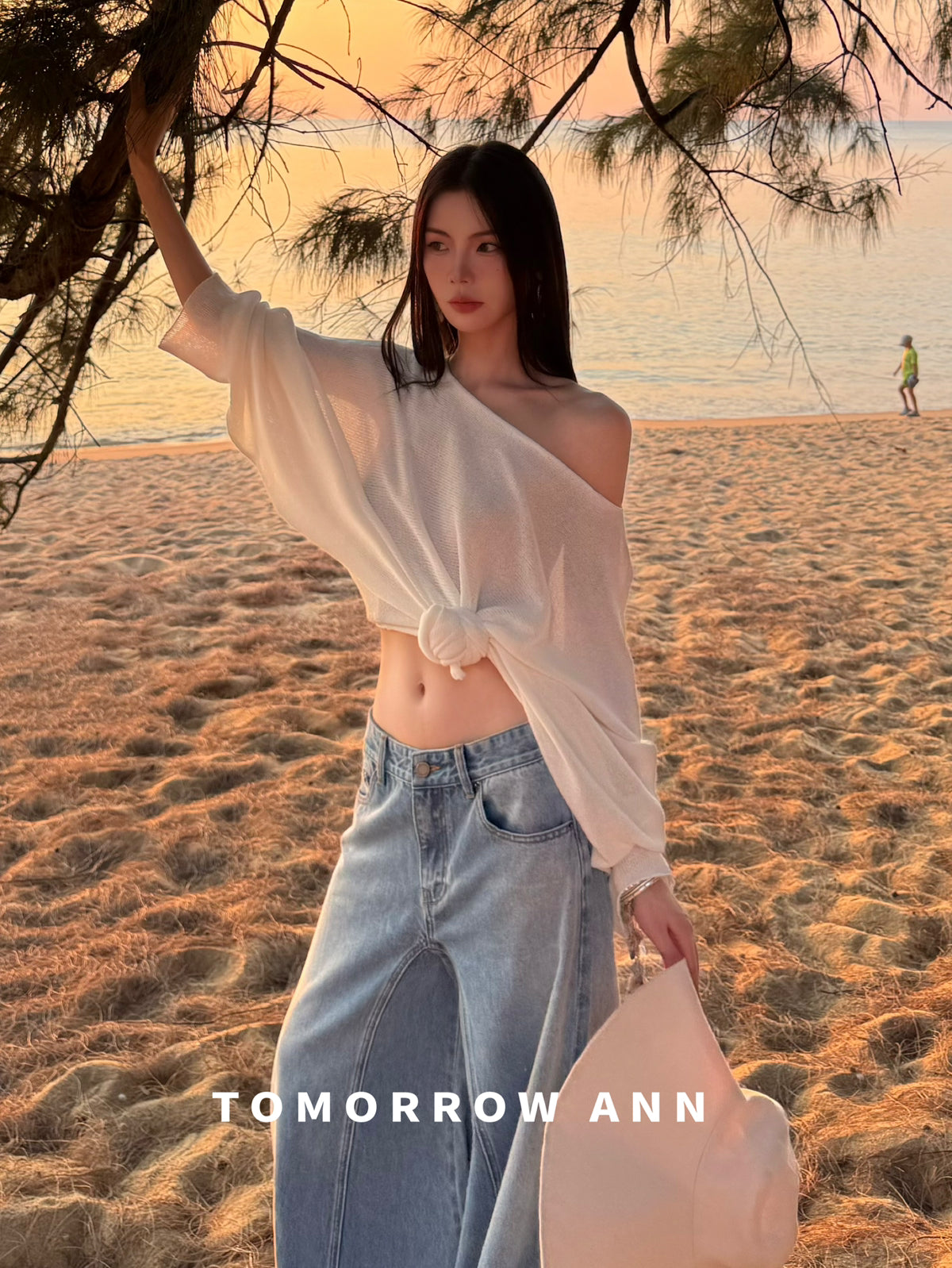 TOMORROW ANN Spring 2026 High-Waisted Deconstructed Wide-Leg Jeans
