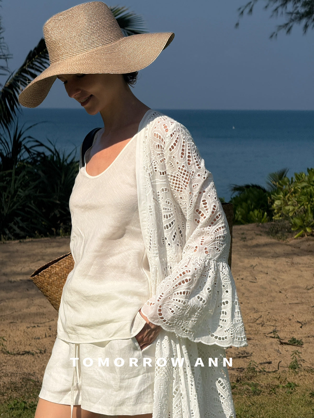 TOMORROW ANN Vintage Hollow-out Crochet V-Neck Maxi Dress - 2026 Early Spring Collection
