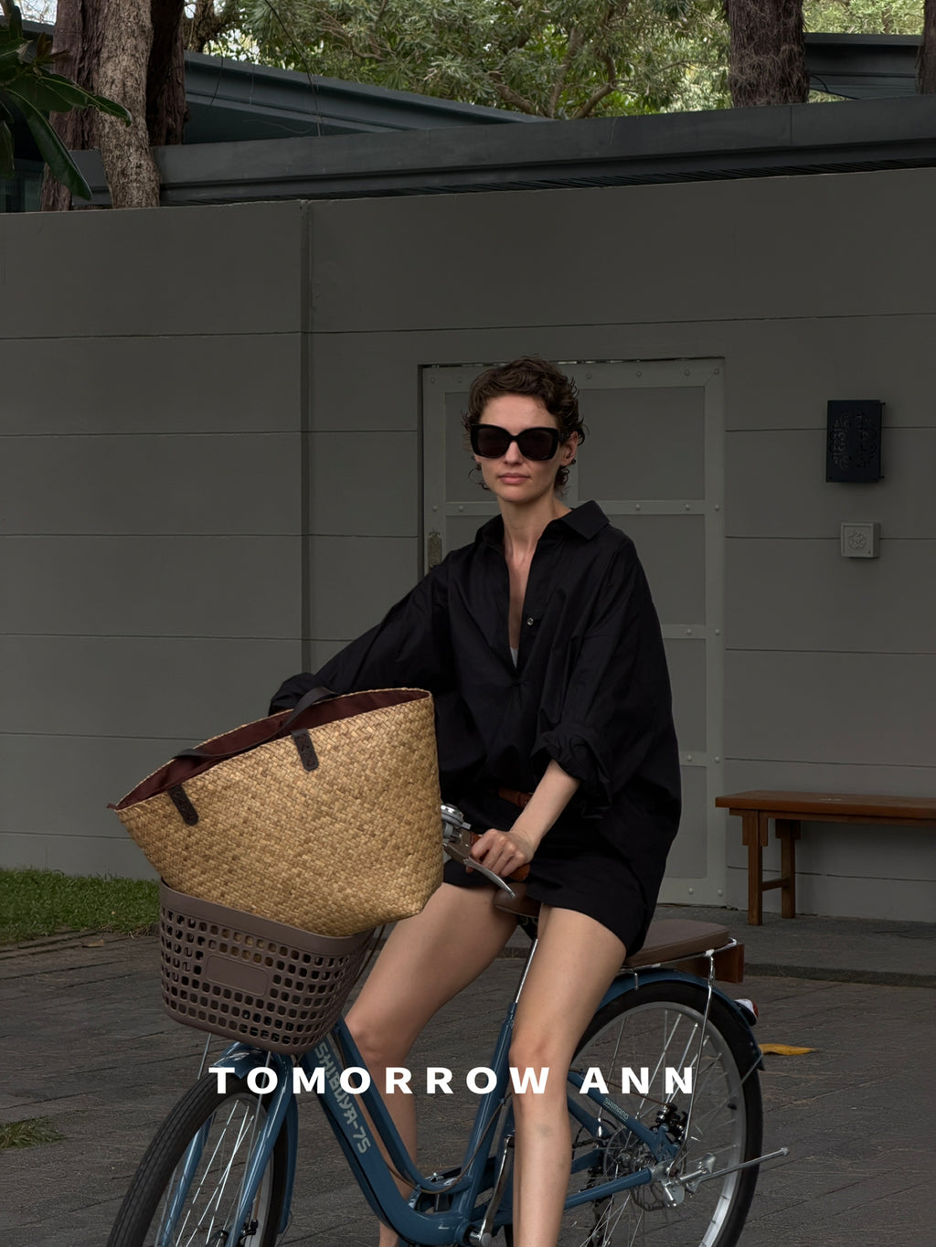 TOMORROW ANN Spring 2026 Minimalist Elegant Loose Fit Versatile Blouse